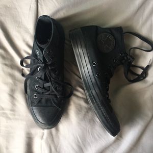 Black high top converse